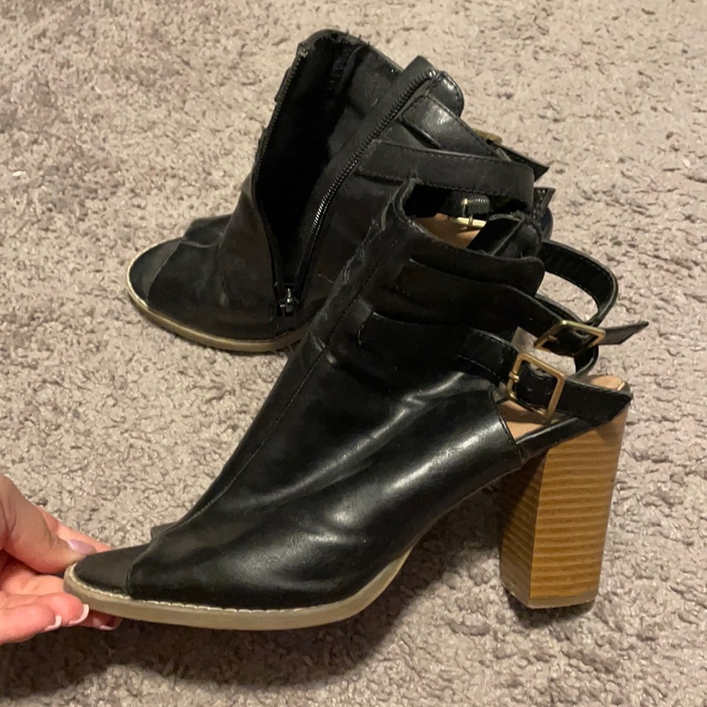 Woman’s bootie wedge